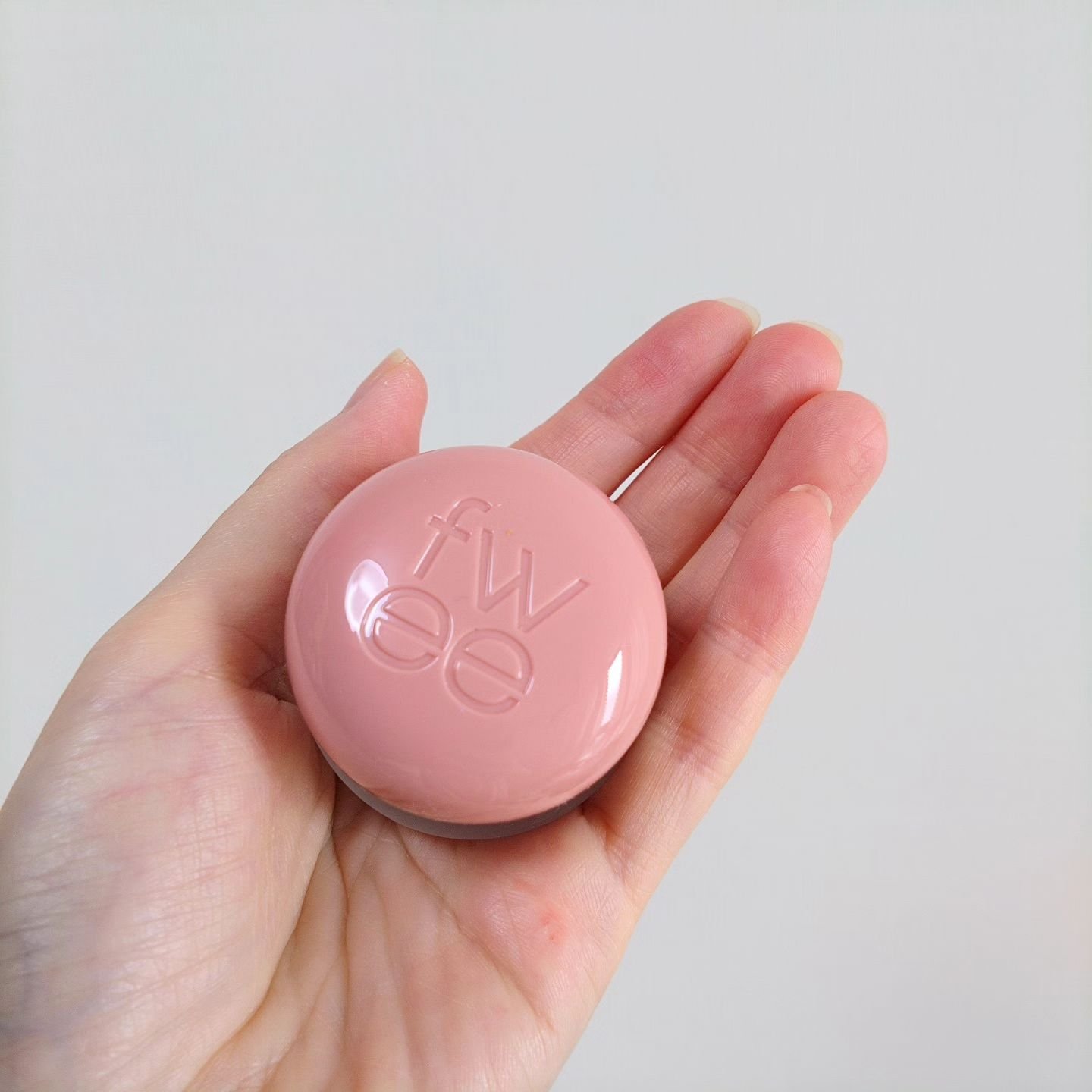 リップアンドチーク ブラーリープリンポット/fwee/口紅を使ったクチコミ（3枚目）