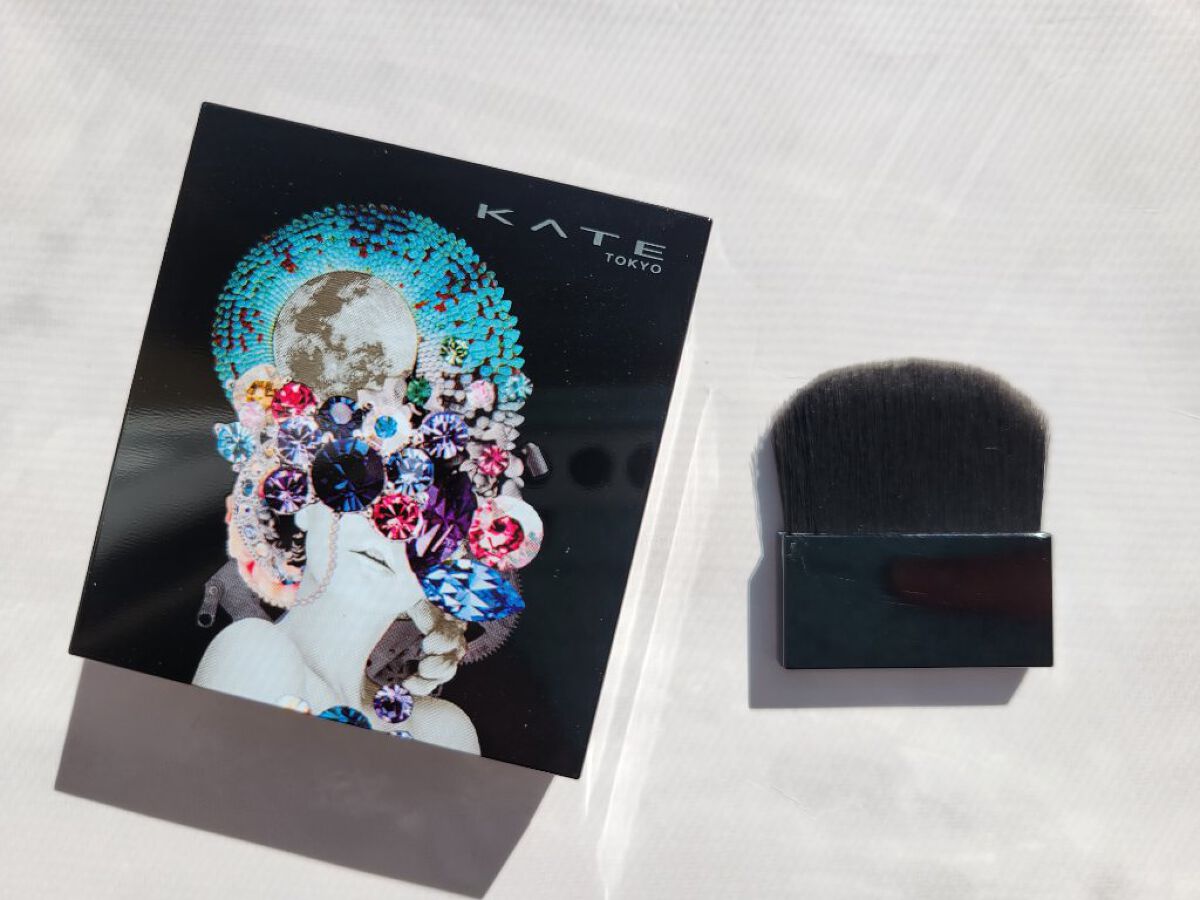 オーロラライズグロウハイライター EX-1 ブルー系/KATE/パウダーハイライトを使ったクチコミ（2枚目）