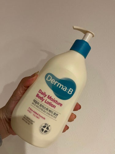 Derma:B デイリーモイスチャーボディローションのクチコミ「こんにちは😃
コロン💕です

お気に入りボディローション✨

Derma:B
デイリーモイスチ.....」（1枚目）