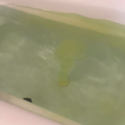 バブ モンスターバブルMEGA級 スプラッシュ泡 シトラススパークの香り/バブ/炭酸系入浴剤を使ったクチコミ(4枚目)