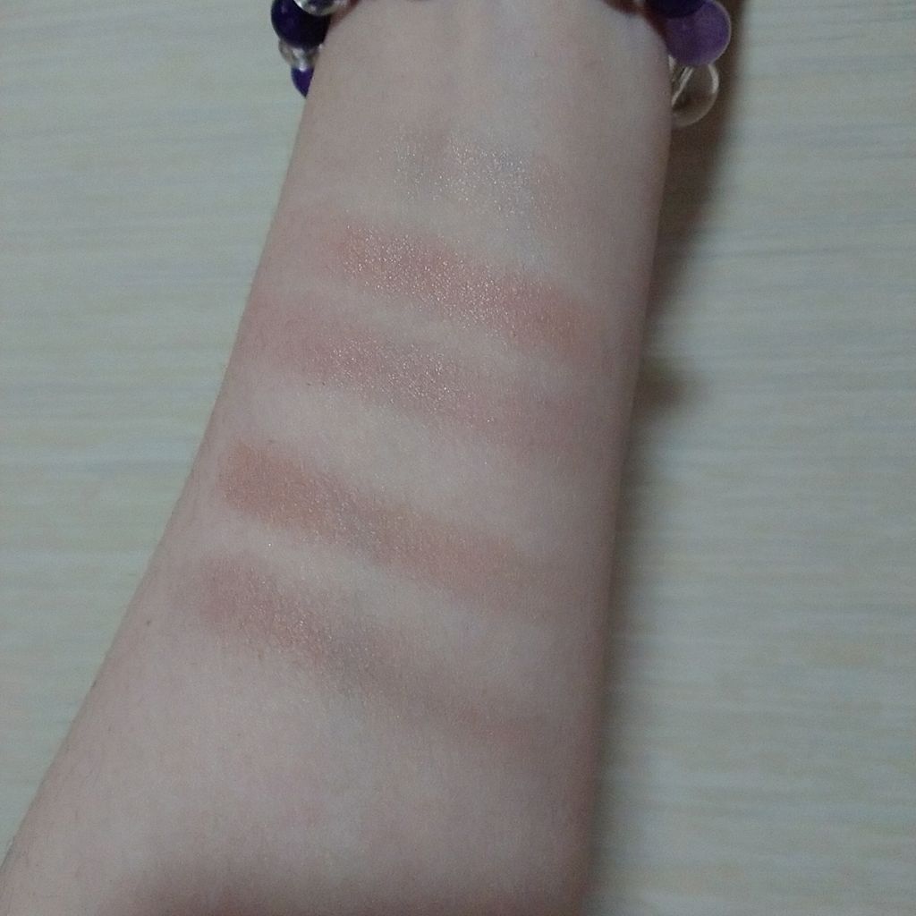 パーフェクトマルチアイズ/キャンメイク/アイシャドウパレットを使ったクチコミ(3枚目)