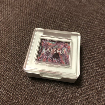 グリッタープリズム シャドウ マーブル グリッタープリズム シャドウ マーブル GVL03/MISSHA/単色アイシャドウを使ったクチコミ(2枚目)