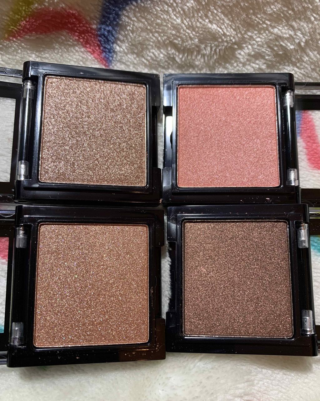 シングルアイシャドウ/マリブビューティー/単色アイシャドウを使ったクチコミ(2枚目)