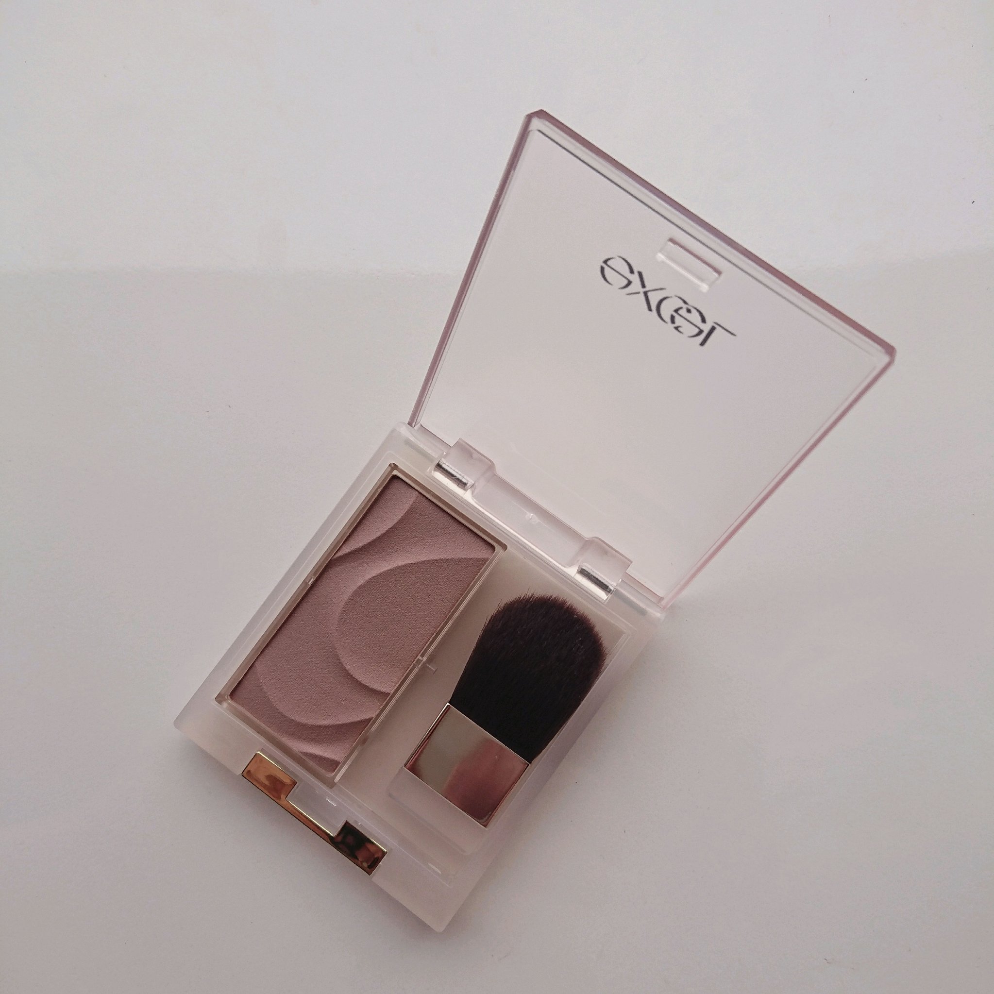 シームレストーン ブラッシュ SB04 トースト/excel/パウダーチークを使ったクチコミ（1枚目）