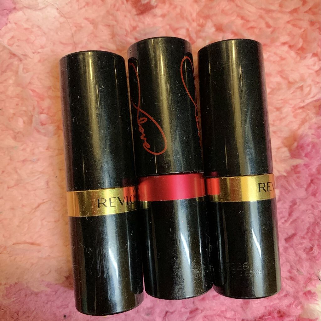 スーパー ラストラス リップスティック 999 ラブ イズ オン/REVLON/口紅を使ったクチコミ（1枚目）