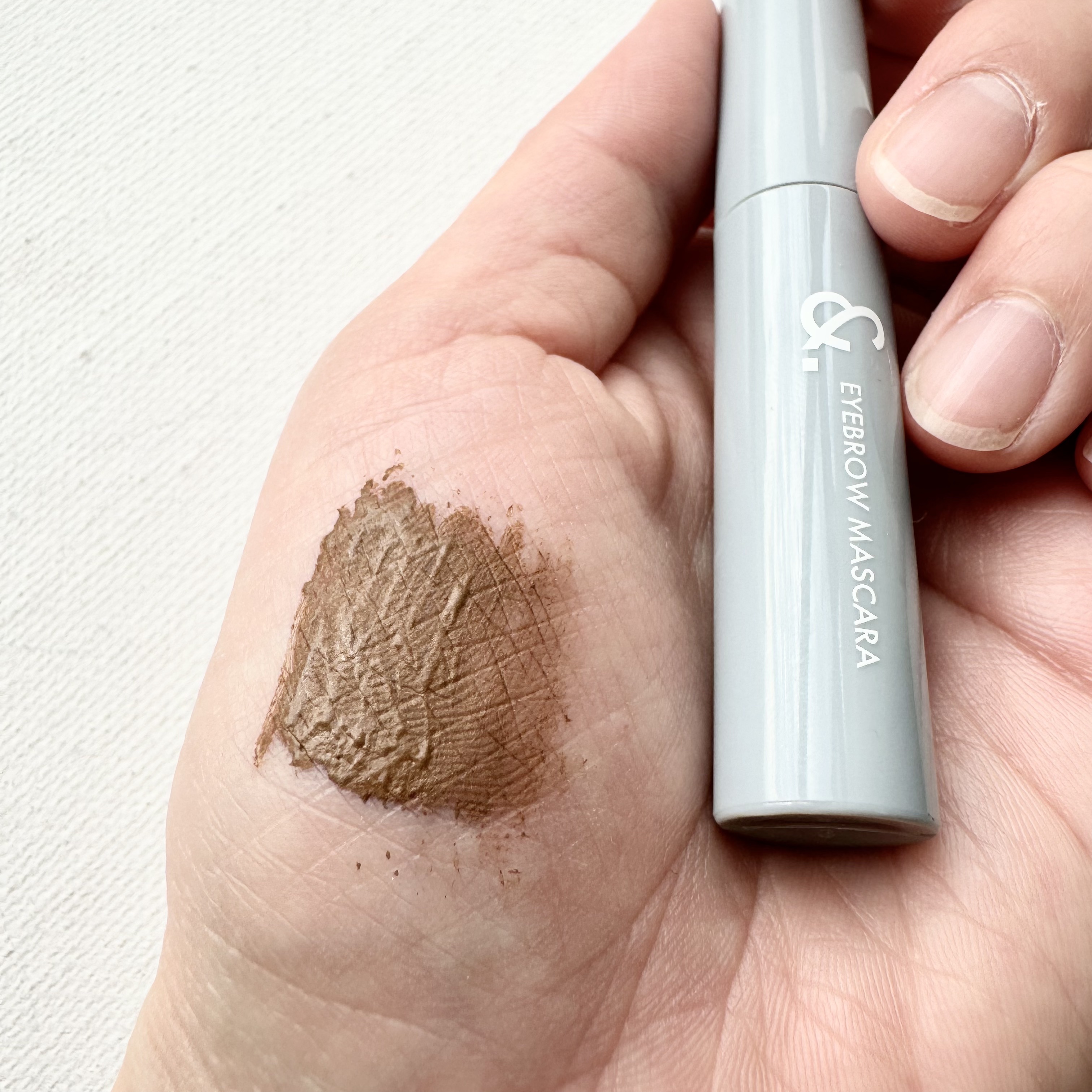 ＆.眉マスカラ ナチュラルブラウン/DAISO/眉マスカラを使ったクチコミ（2枚目）