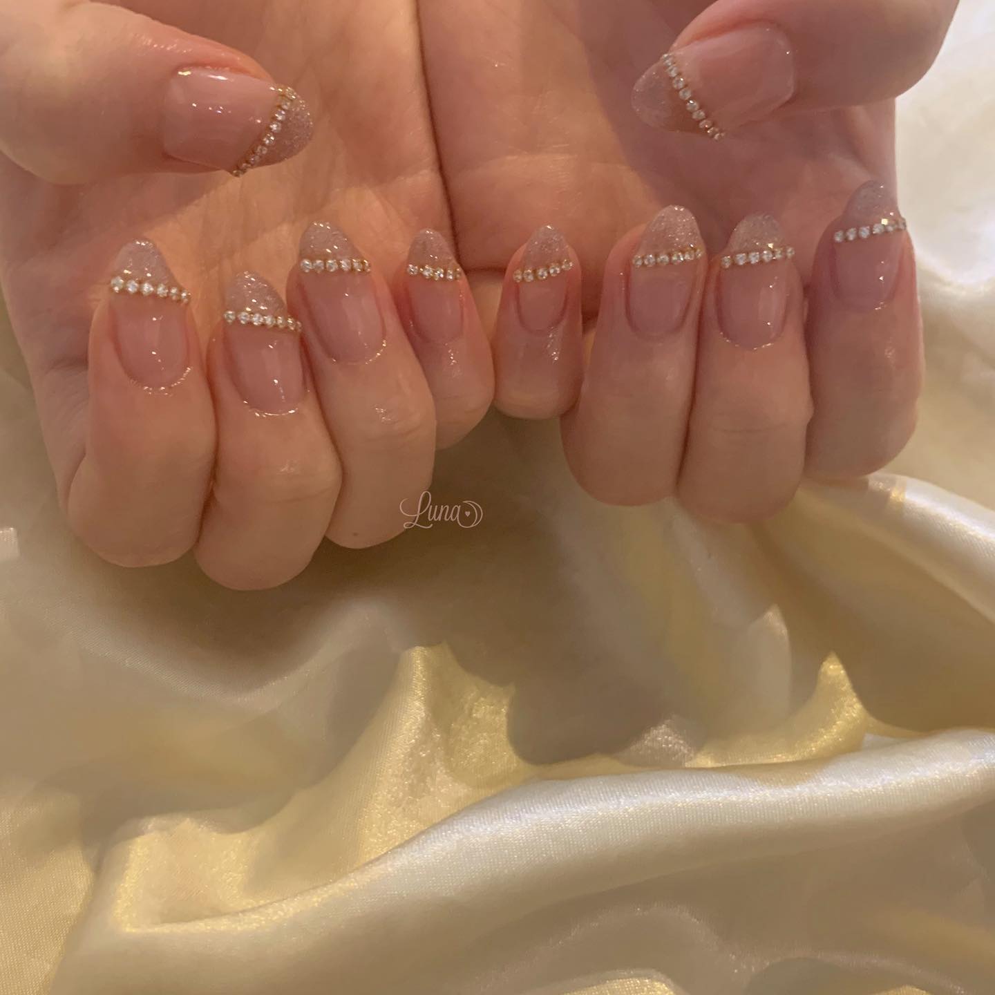 #ジェルネイル,#ワンカラーネイル,#ニュアンスネイル,#うるうるネイル,#ちゅるんネイル,#シンプルネイル,#パーツネイル,#透け感ネイル,#クリアネイル,#ぷっくりネイル,#ちぐはぐネイル,#韓国ネイル,#きらきらネイル,#うるつやネイル,#フレンチガーリーネイル,#フレンチネイル,#ピンクネイル,#マグネットネイルのネイルデザイン