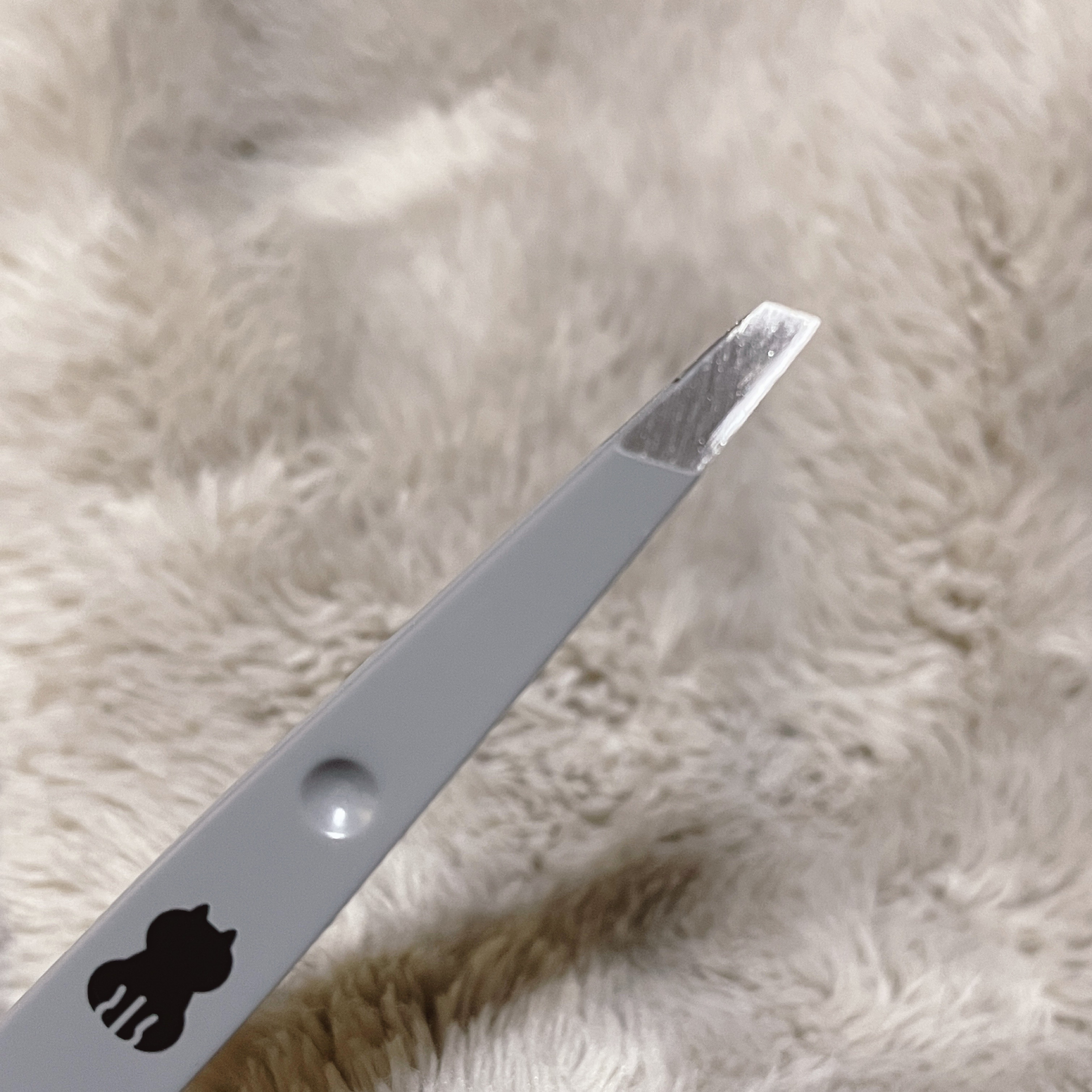 貝印 Nyarming　ねこの毛抜きのクチコミ「.
貝印 Nyarming　ねこの毛抜き

先斜め計上で使いやすい
持ち歩き用に購入
ねこの保.....」（3枚目）