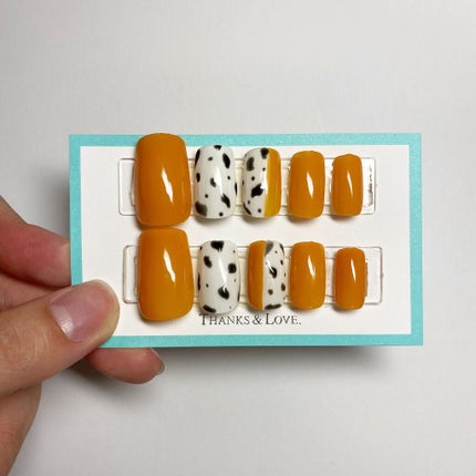 チャマ on LIPS 「【nailチップ】シンプルかつオシャレにネイルチップで可愛くな..」(1枚目)