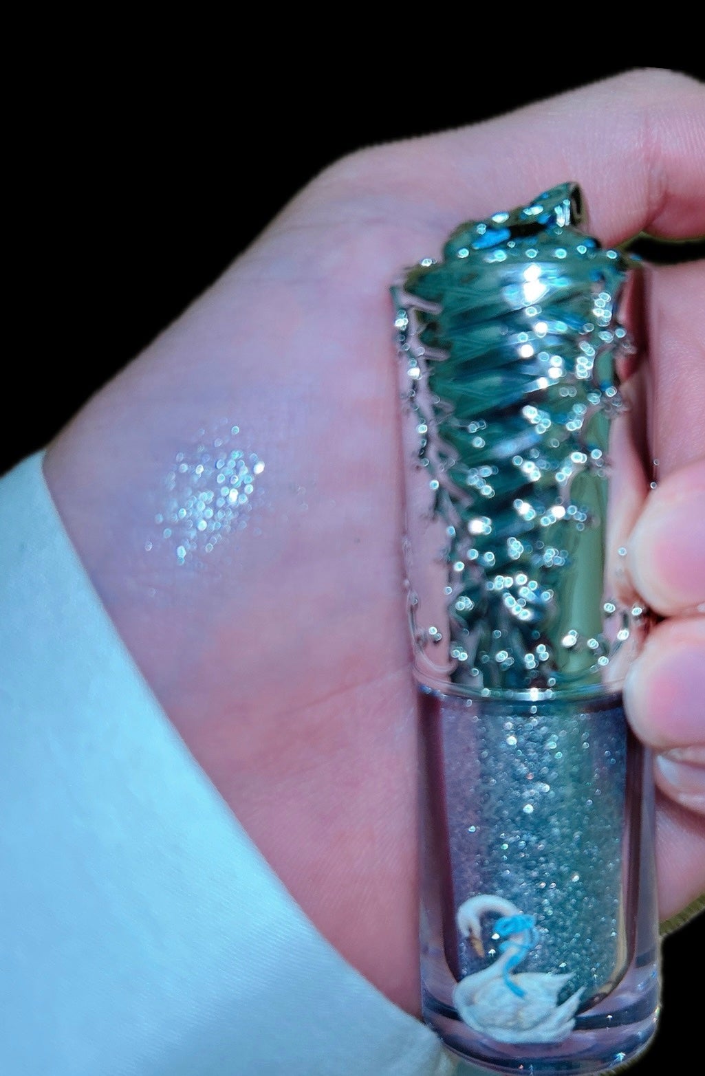 フラワーノーズ スワンバレエシリーズ リキッドアイシャドウ/FlowerKnows/リキッドアイシャドウを使ったクチコミ(5枚目)