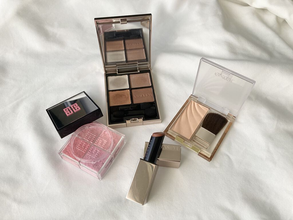 プランプメロウリップス サテン/LUNASOL/口紅を使ったクチコミ（2枚目）