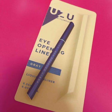 
商品名
UZU      EYE OPENING LINER
color:GRAY

値段
1500円 (税抜)

発売されてから気になっていた商品。
カラーバリエーションが豊富で
どの色にしようかす