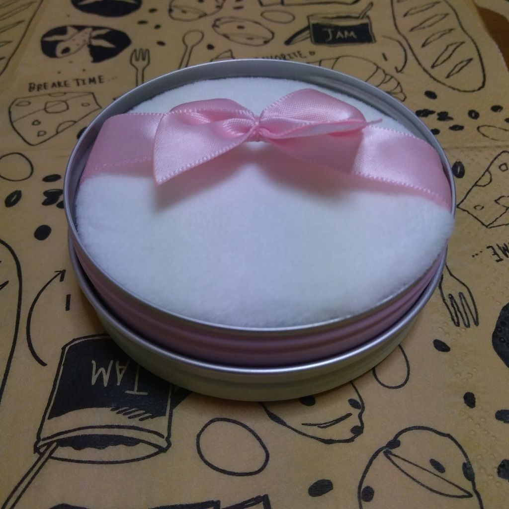 すっぴんパウダー/クラブ/プレストパウダーを使ったクチコミ(3枚目)