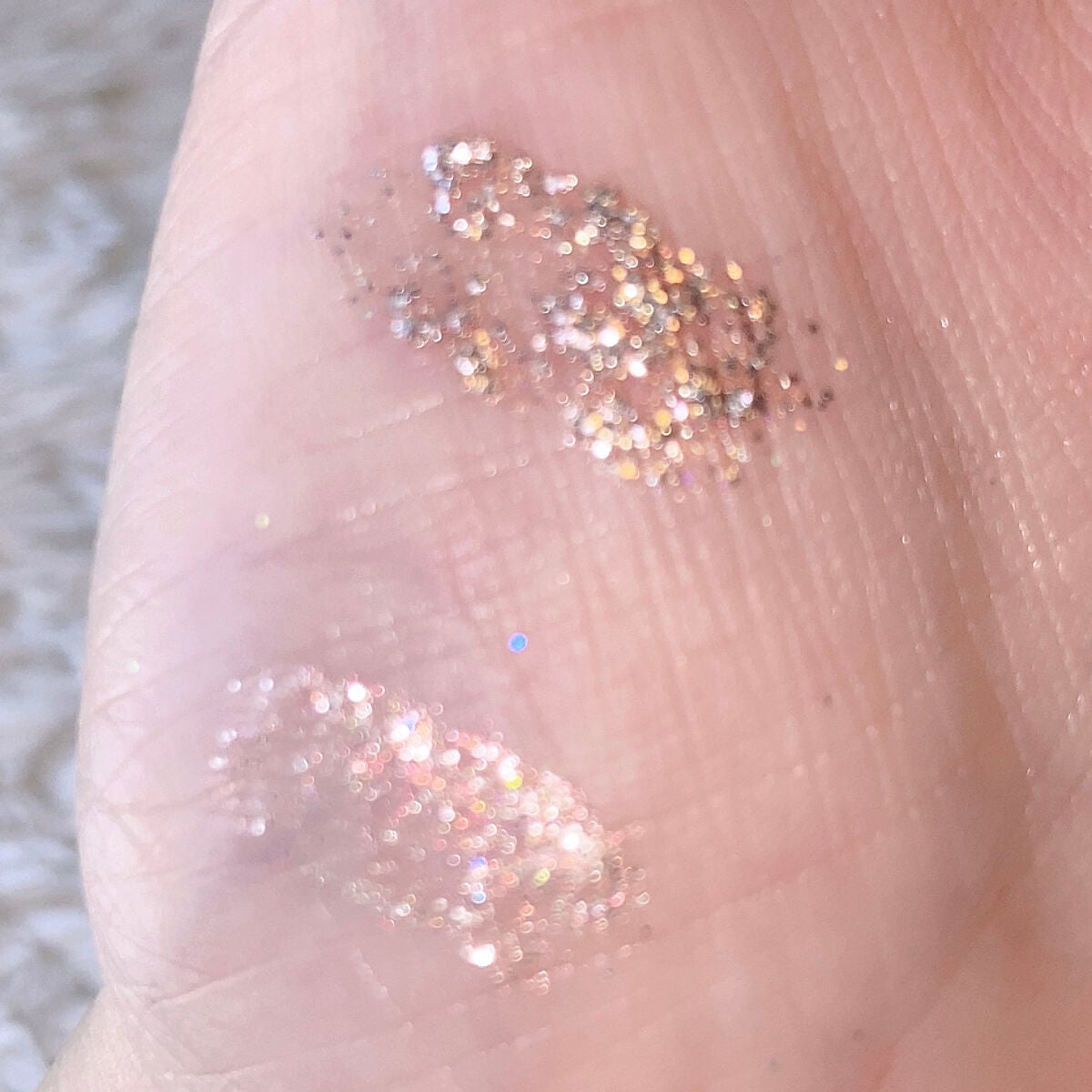 グリッター イルミネーションライナー R/CipiCipi/リキッドアイライナーを使ったクチコミ(7枚目)