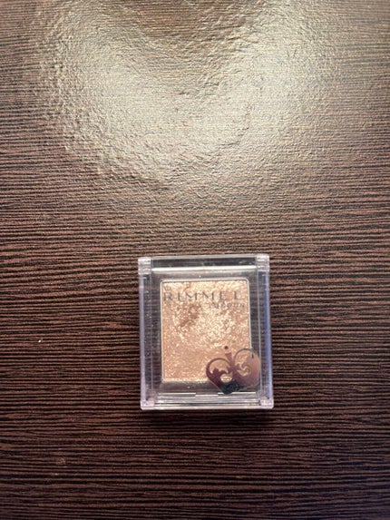 プリズム パウダーアイカラー/リンメル ロンドン/単色アイシャドウを使ったクチコミ(1枚目)