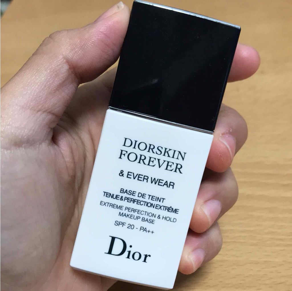 ディオールスキン フォーエヴァー＆エヴァー ベース SPF20／PA++/Dior/化粧下地を使ったクチコミ（1枚目）