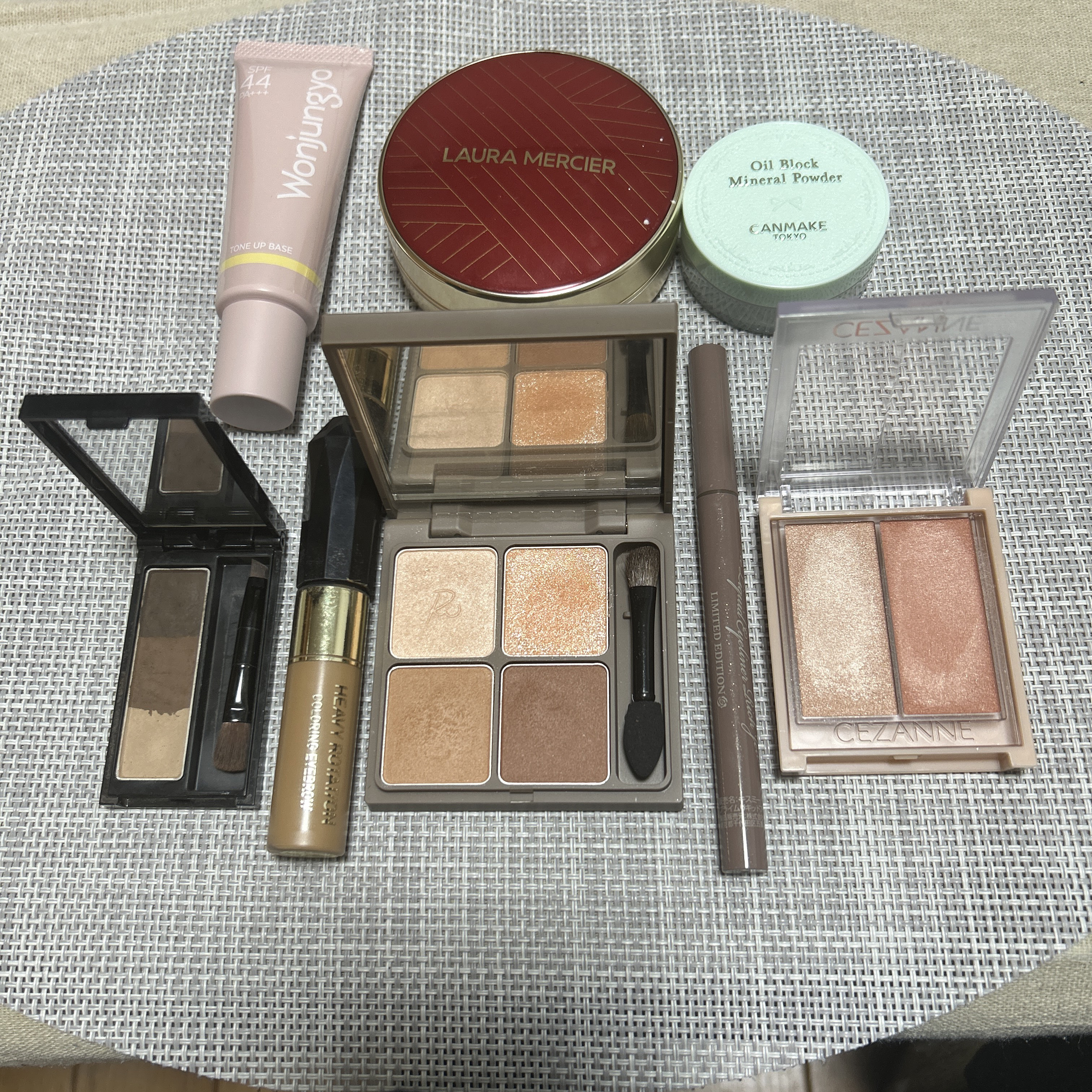 インザミラーアイパレット/Ririmew/アイシャドウパレットを使ったクチコミ（2枚目）