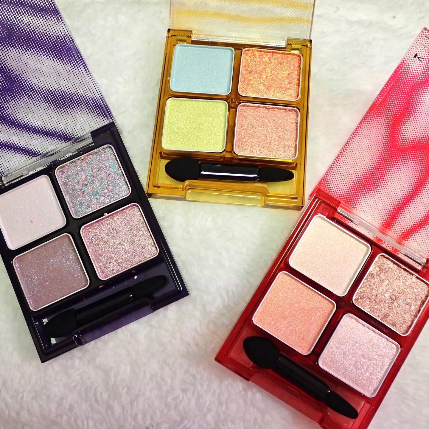 ビーチバカンスグリッターパレット/KATE/アイシャドウパレットを使ったクチコミ（3枚目）