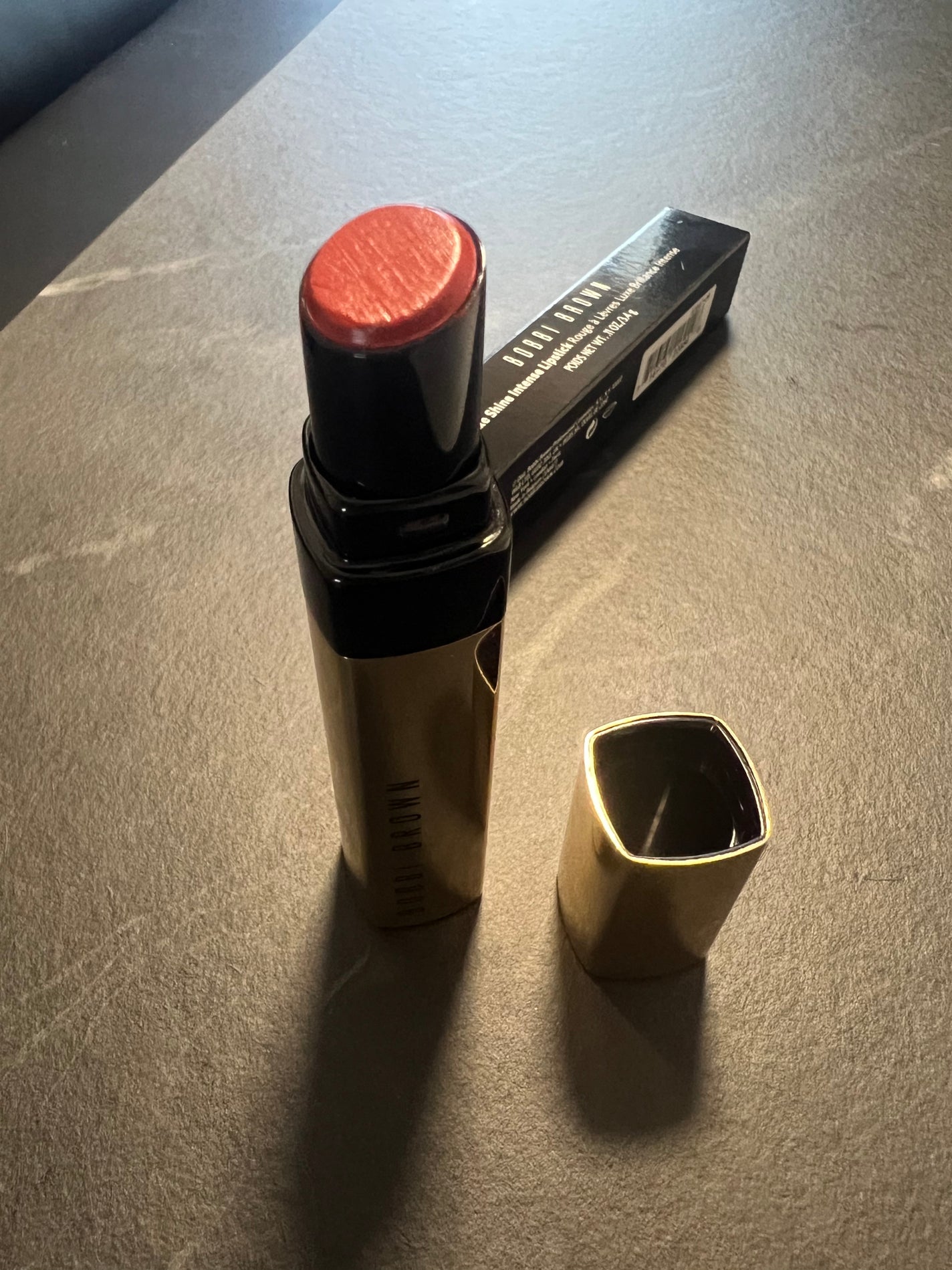 リュクス シャイン インテンス リップスティック/BOBBI BROWN/口紅を使ったクチコミ(2枚目)