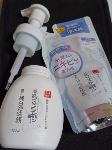 なめらか本舗 薬用泡洗顔のクチコミ「 #買って後悔させません 
今回は鬼リピ継続中の泡洗顔の紹介です‼️

息子が高校生だった時に.....」（1枚目）