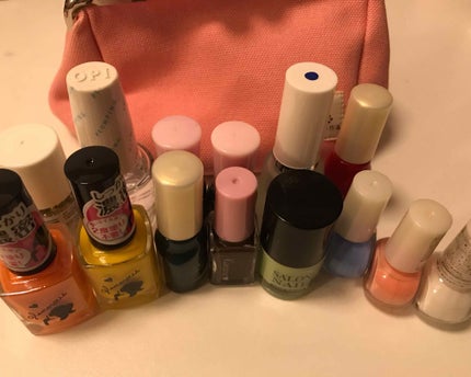 AT濃密グラマラスネイルエナメル/Art Collection/マニキュアを使ったクチコミ(4枚目)