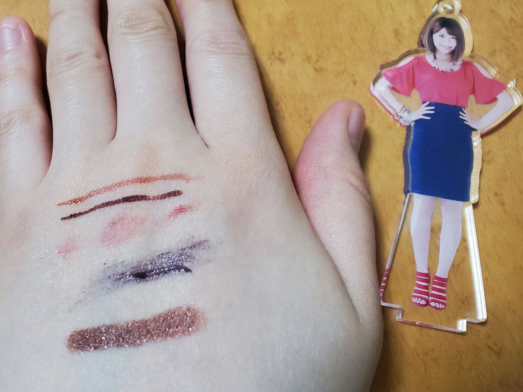 アディクション ザ アイシャドウ/ADDICTION/単色アイシャドウを使ったクチコミ（2枚目）