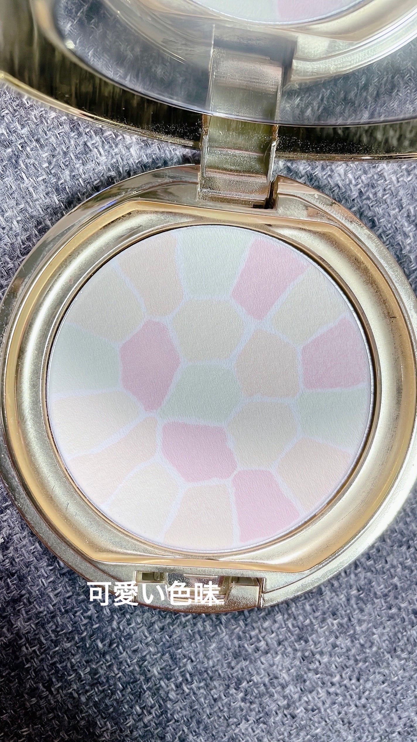 ラ プードル オートニュアンス/Elégance/プレストパウダーを使ったクチコミ(2枚目)