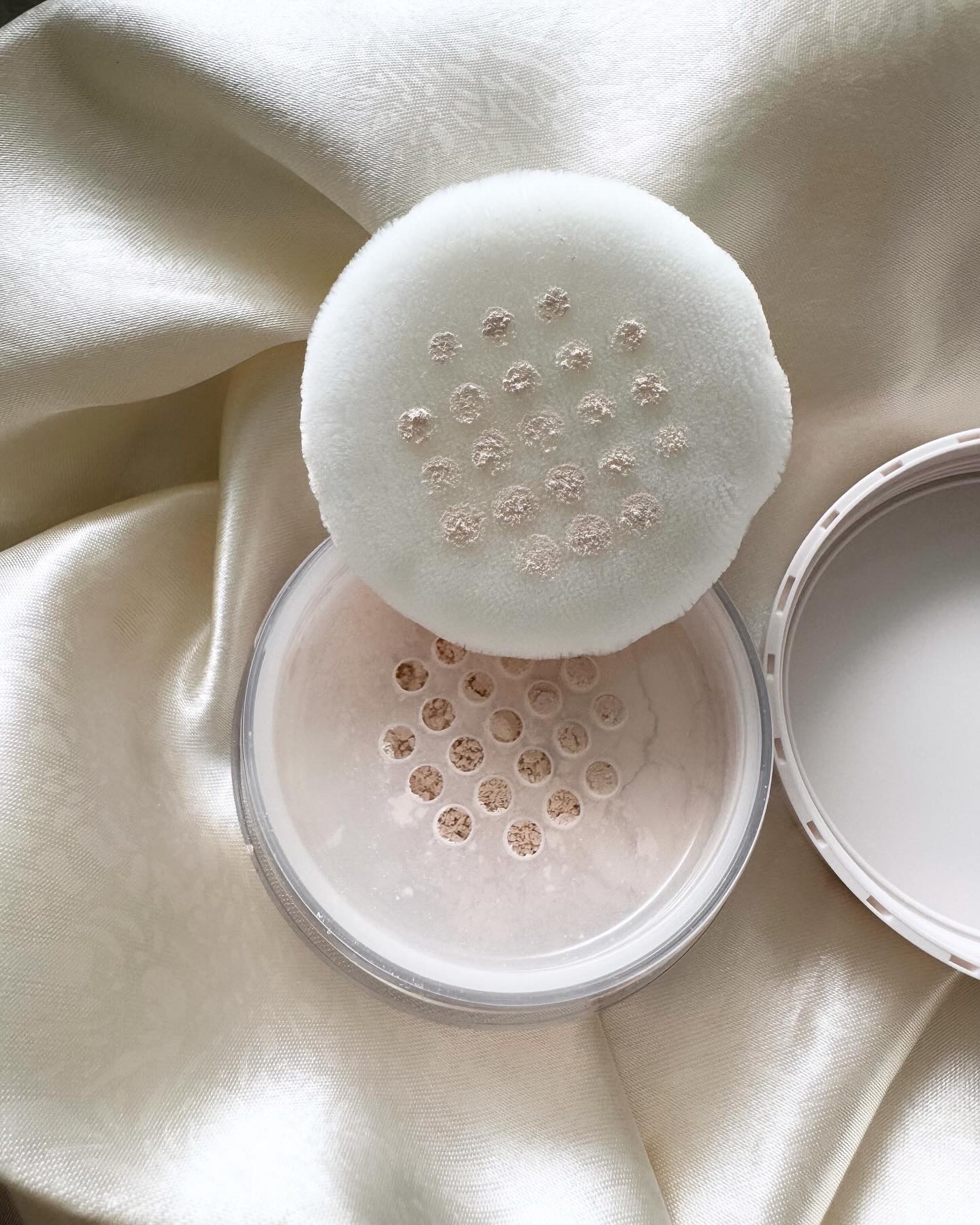 プライバシーUVパウダー50/プライバシー/ルースパウダーを使ったクチコミ（3枚目）