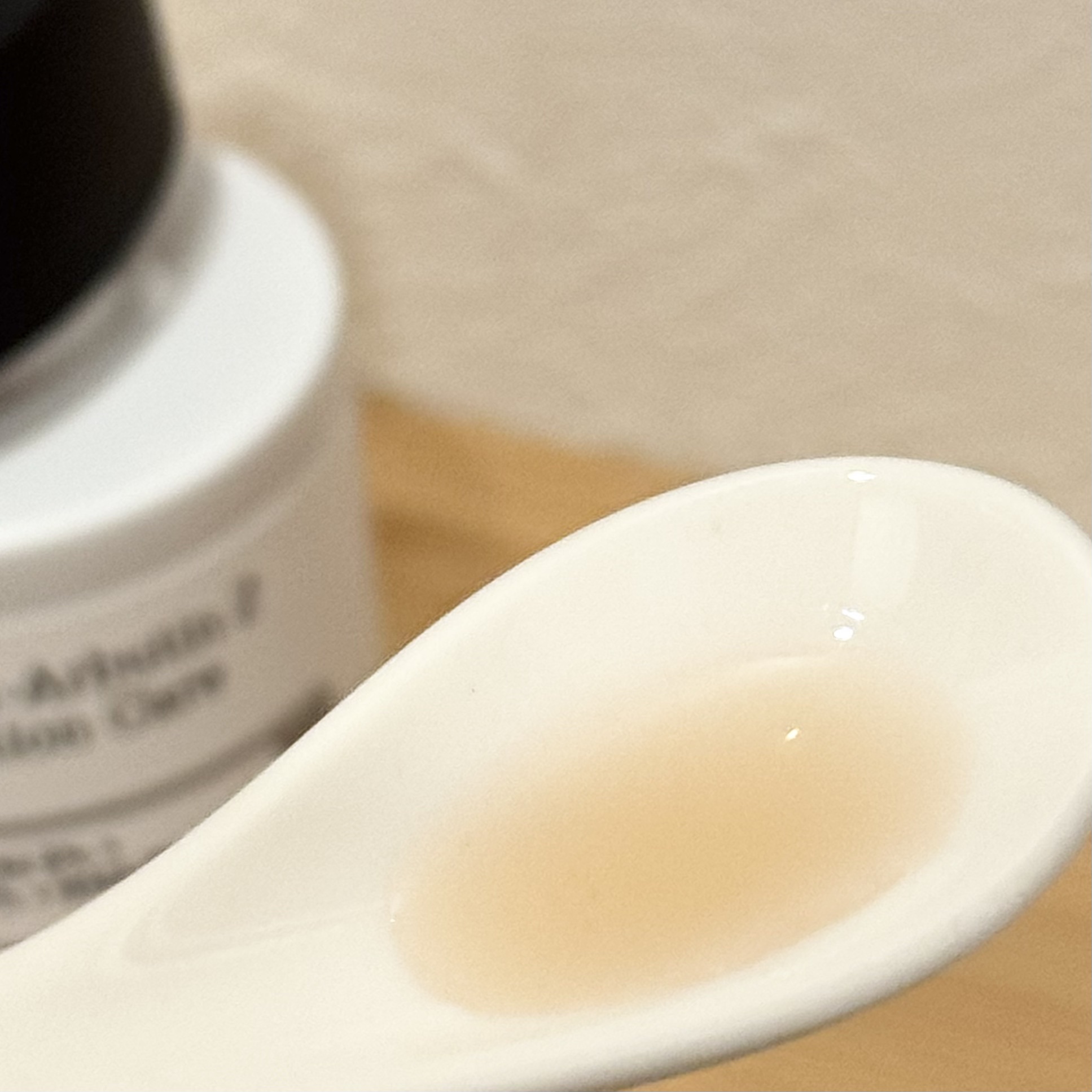 RXザ・アルファアルブチン2 ニキビ跡ケアセラム/COSRX/美容液を使ったクチコミ（2枚目）