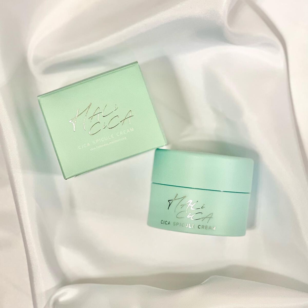 szk0810 on LIPS 「@ruban__blancのシカクリーム🦌✨いつものスキン..」(1枚目)