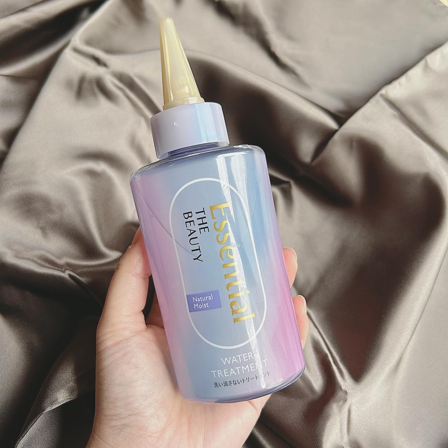 エッセンシャル プレミアム ウォータートリートメント ナチュラルモイスト/エッセンシャル/アウトバストリートメントを使ったクチコミ(3枚目)