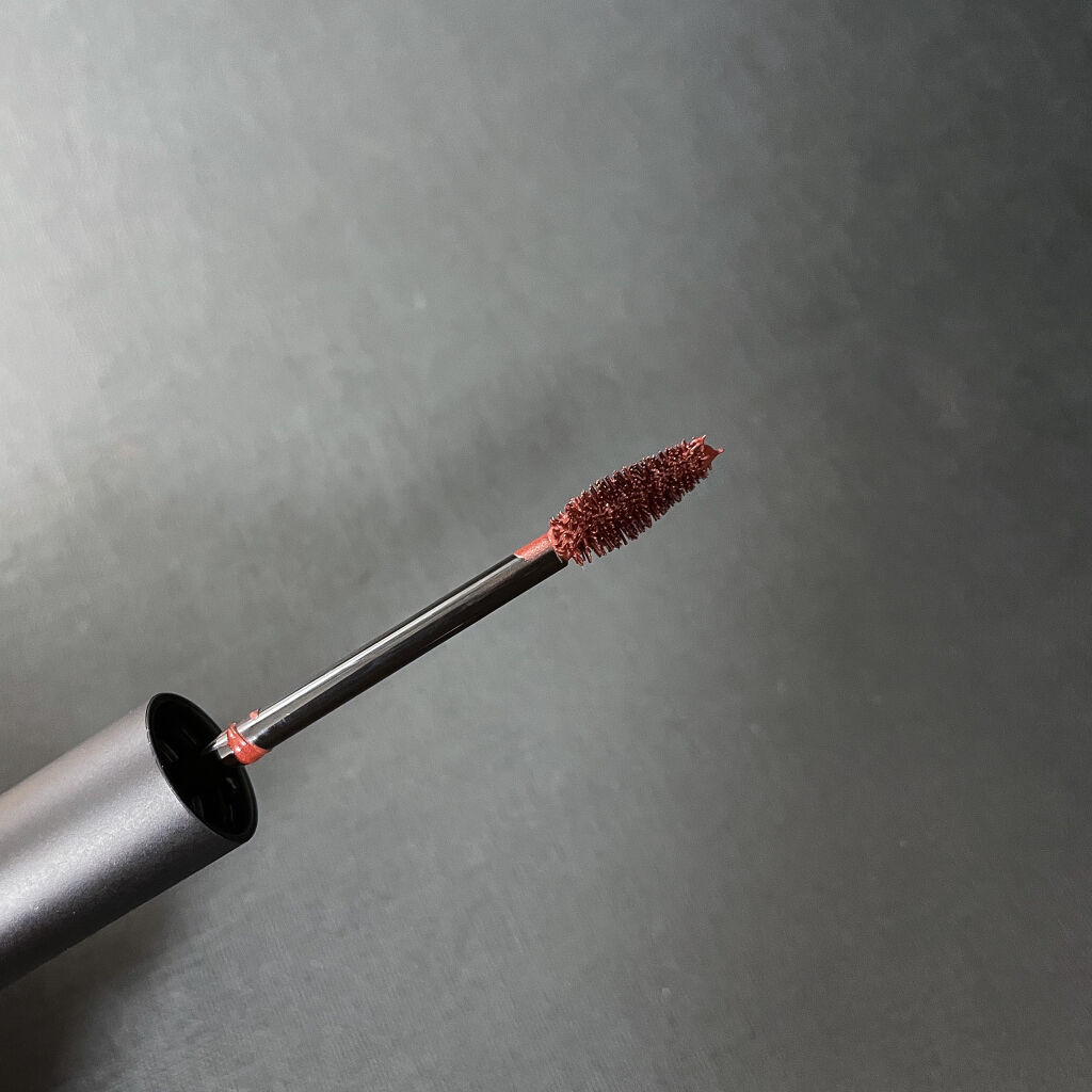 セルヴォーク インディケイトアイブロウマスカラ C パール/Celvoke/眉マスカラを使ったクチコミ（3枚目）