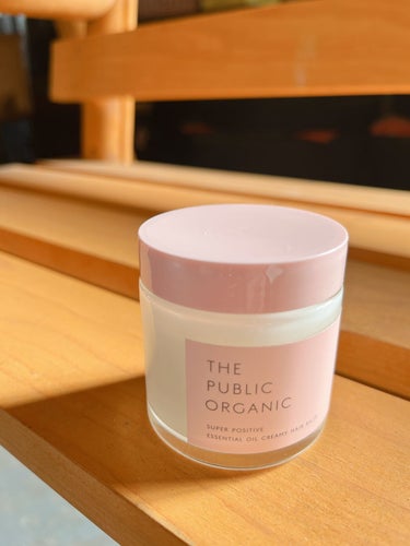 ◯THE PUBLIC ORGANIC
スーパーポジティブ精油クリーミーヘアバーム
¥1,980（税込）

ツヤもセットもケアも思いのまま。
『香るオイルインバーム』

💎商品特徴　
・なめらかクリーミ