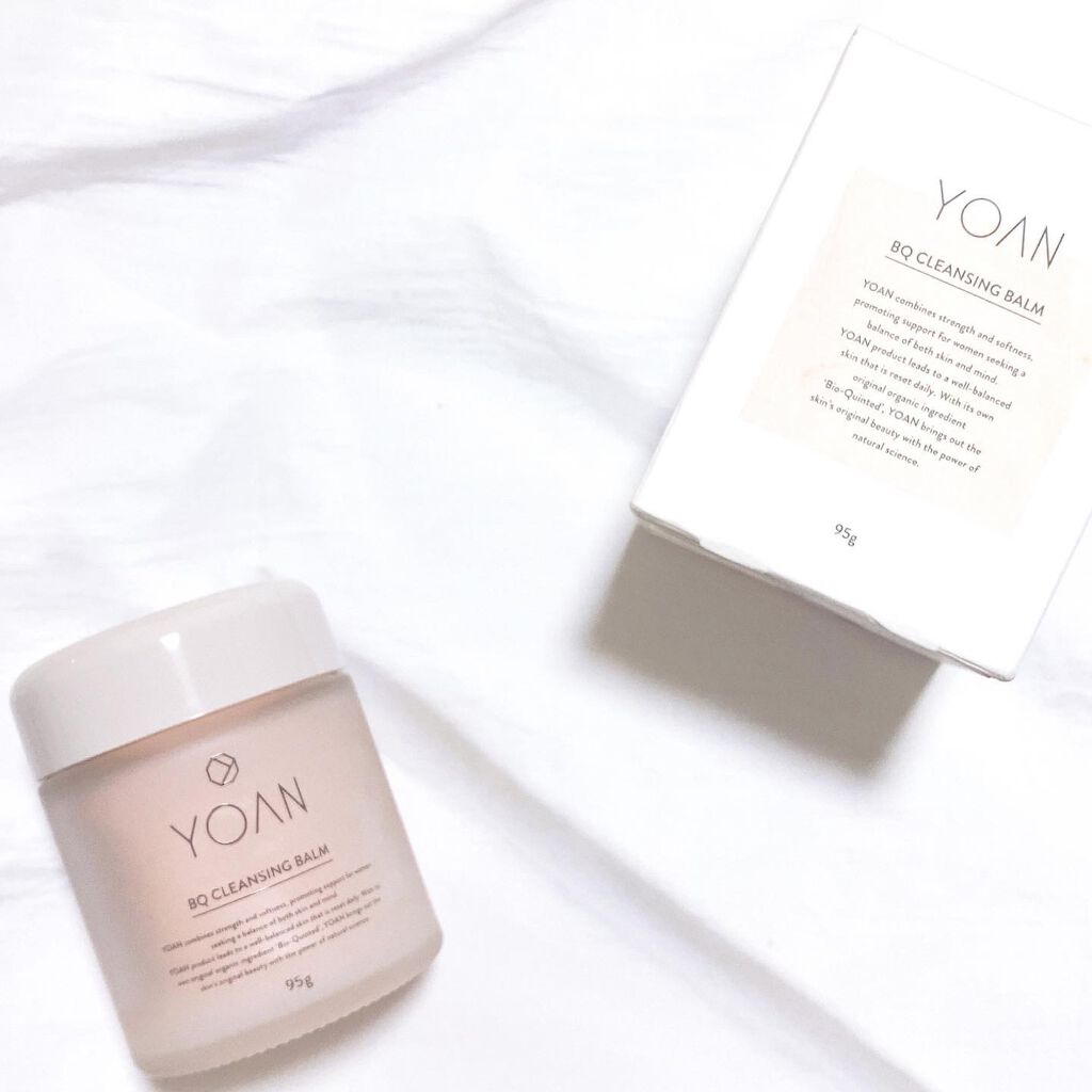 @yoan_organic のBQクレンジングバーム✨
*
最近クレンジングにこだわっているので
今月はこちらを購入💓
*
目元のガッツリメイクもしっかり落としてくれるし、洗い上がりはしっとりモチモチ☺️
*
朝起きた時の肌の調子が良すぎ