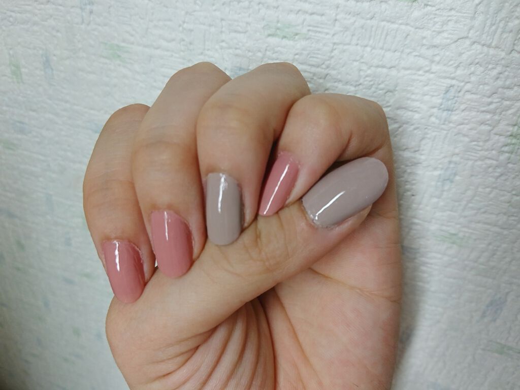 カラフルネイルズ/キャンメイク/マニキュアを使ったクチコミ（2枚目）