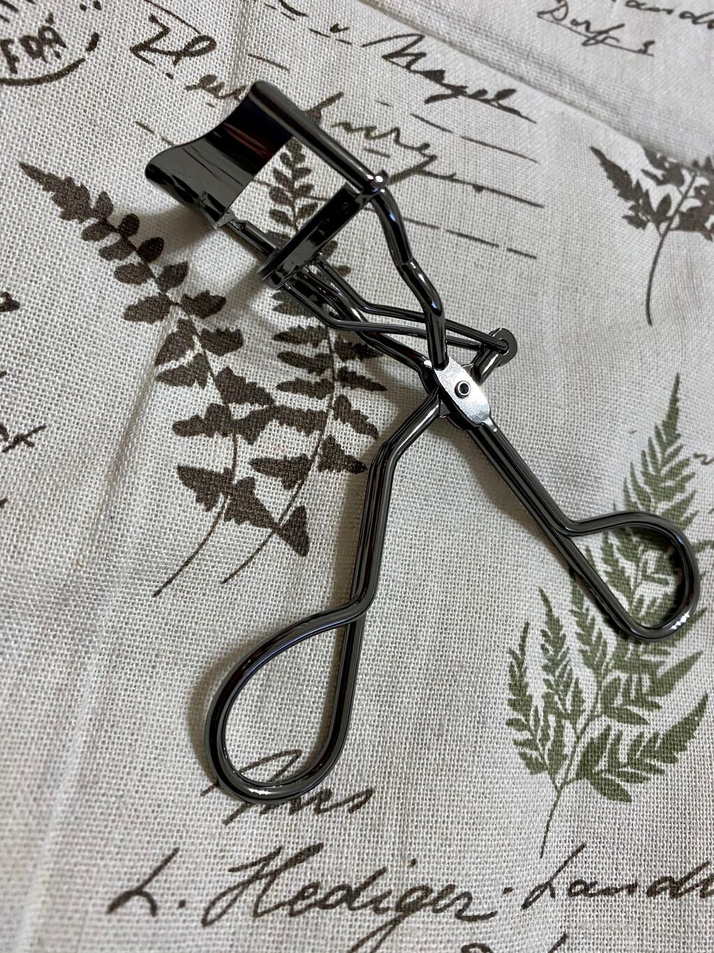 プッシュ&キャッチカーラー/コージー/ビューラーを使ったクチコミ(3枚目)