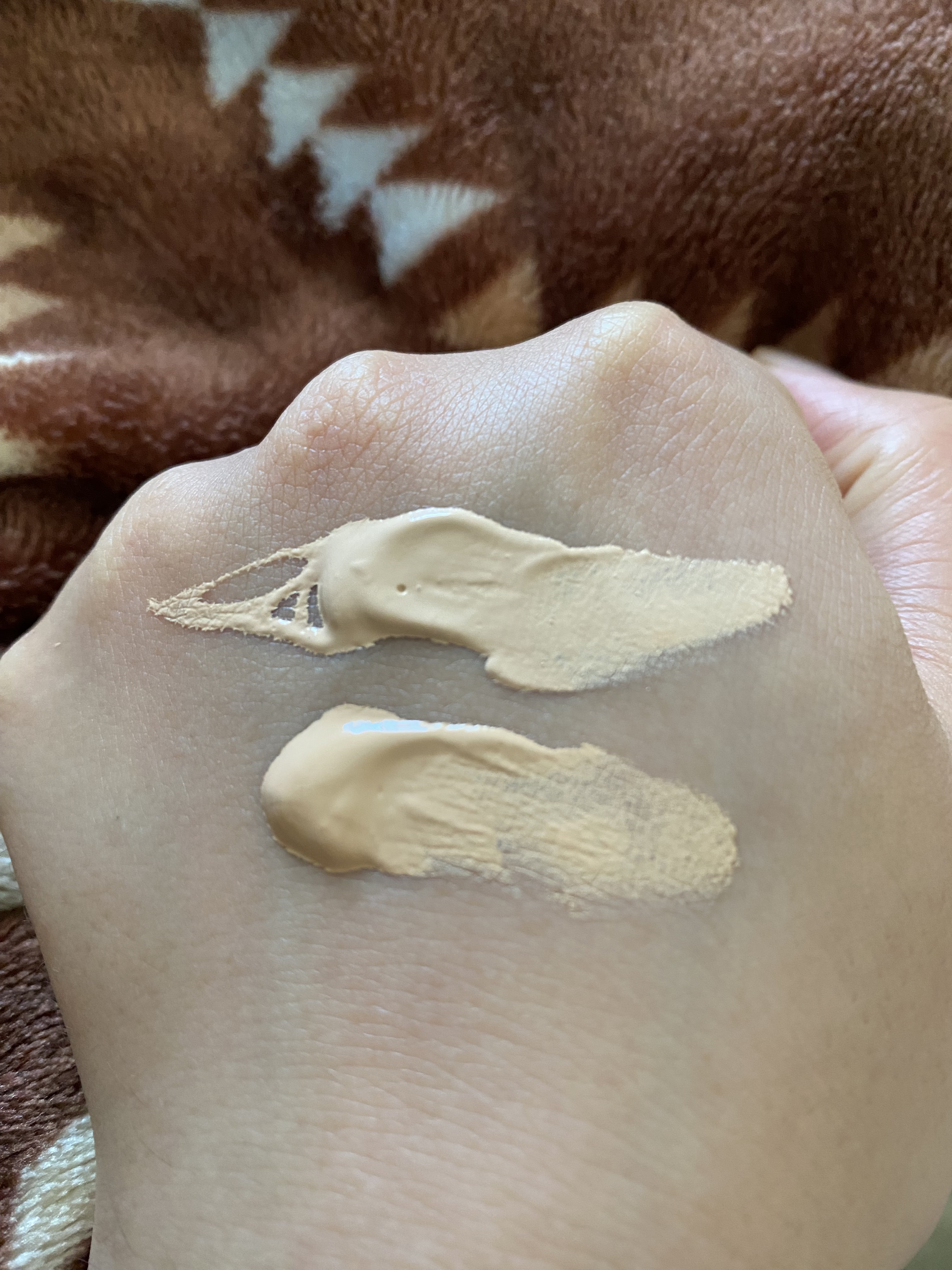 セラミックスキンセバムパウダー 02 バイオレット/AMUSE/ルースパウダーを使ったクチコミ（2枚目）