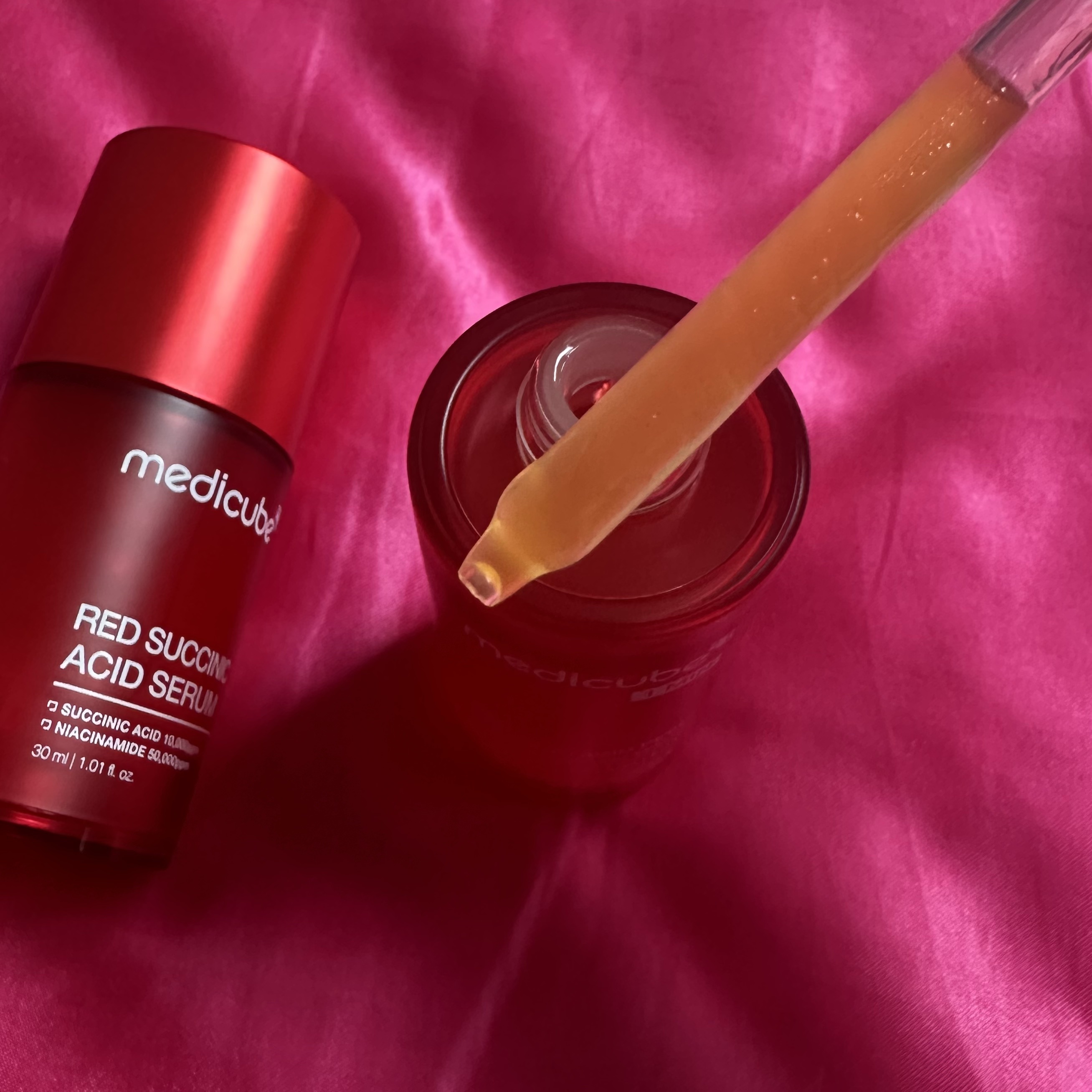 レッドアクネピーリングセラム/MEDICUBE/美容液を使ったクチコミ（3枚目）