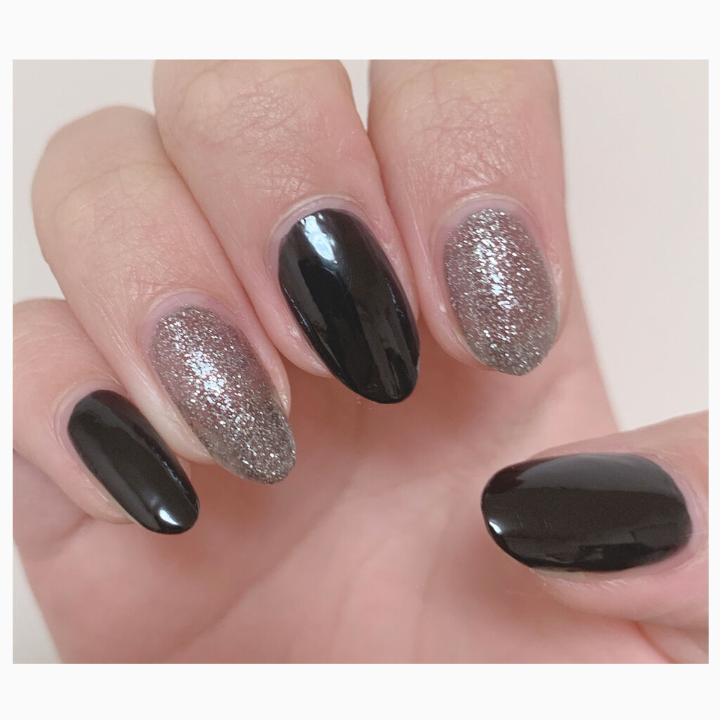 AT濃密グラマラスネイルエナメル 22 ブラック/Art Collection/マニキュアを使ったクチコミ（2枚目）