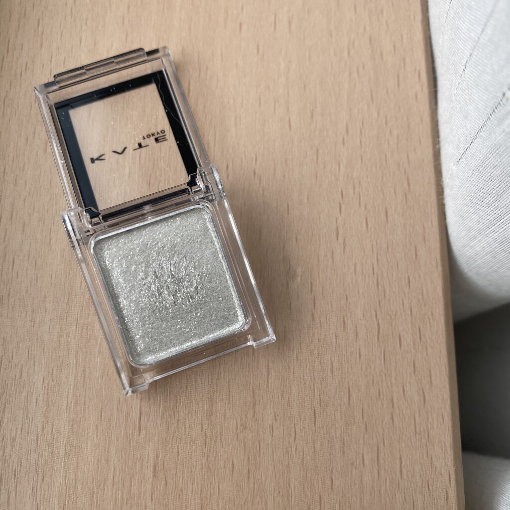 ケイト ザ アイカラー 004 ホワイト/KATE/単色アイシャドウを使ったクチコミ（2枚目）