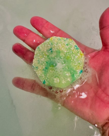 pikopiko on LIPS 「@moratame_net購入品最近、更年期でやたら顔汗💦ダラ..」(4枚目)