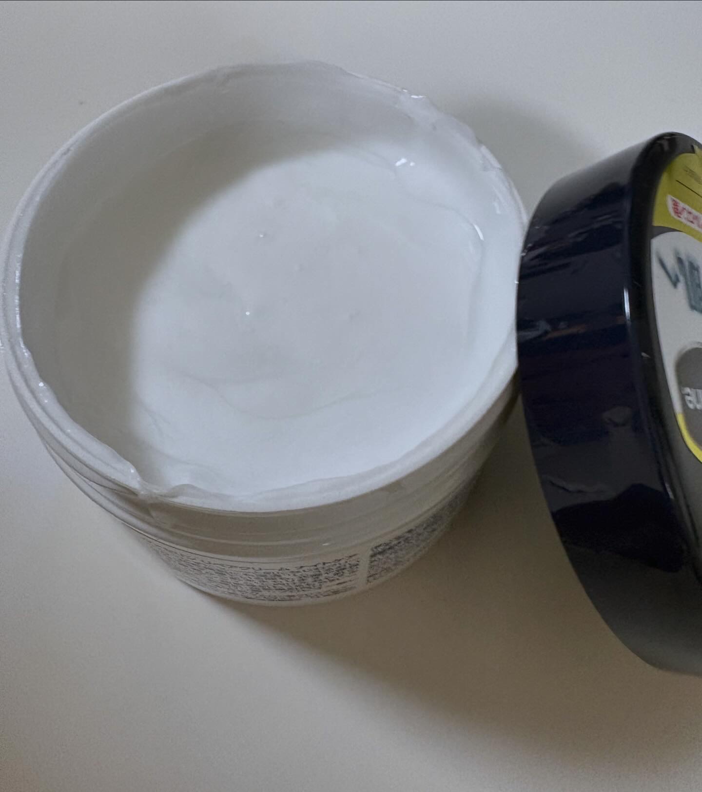 ヴァセリンリペアクリームナイトケア/ヴァセリン/ボディクリームを使ったクチコミ（3枚目）