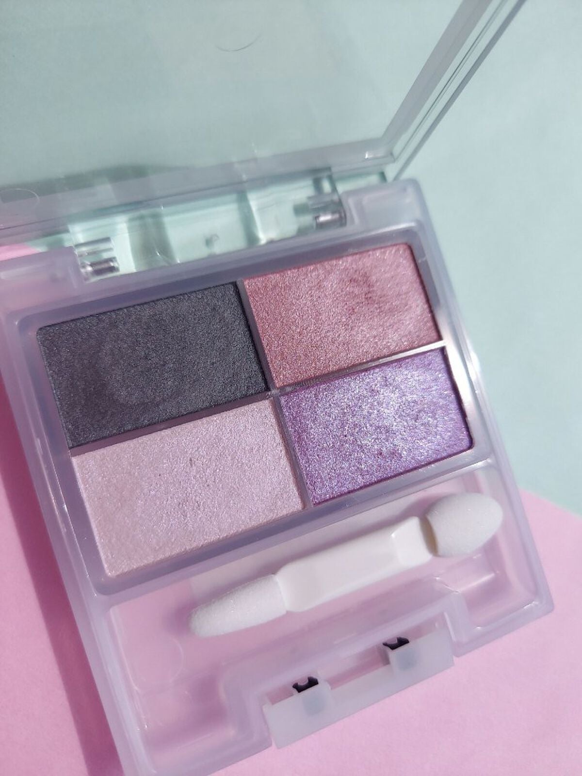 フェイスカラーパレット/チャコット・コスメティクス/アイシャドウパレットを使ったクチコミ(2枚目)