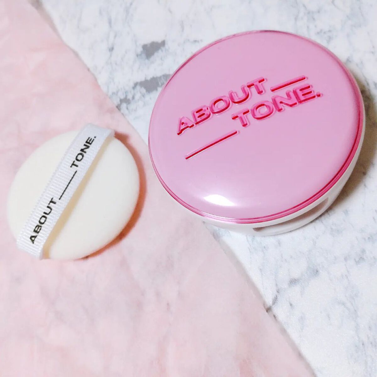 ABOUT TONE グローパウダーパクトのクチコミ「ABOUT TONE グローパウダーパクト︎🫶🏻💕⁡
⁡⁡
⁡ほんのりピーチ色で、⁡細いパール.....」（2枚目）