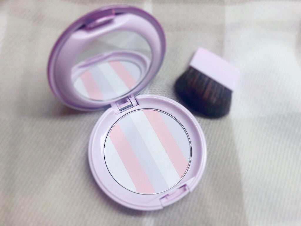 パラソーラ イルミスキン マルチユース フェイスパウダー UV/パラソーラ/プレストパウダーを使ったクチコミ(2枚目)
