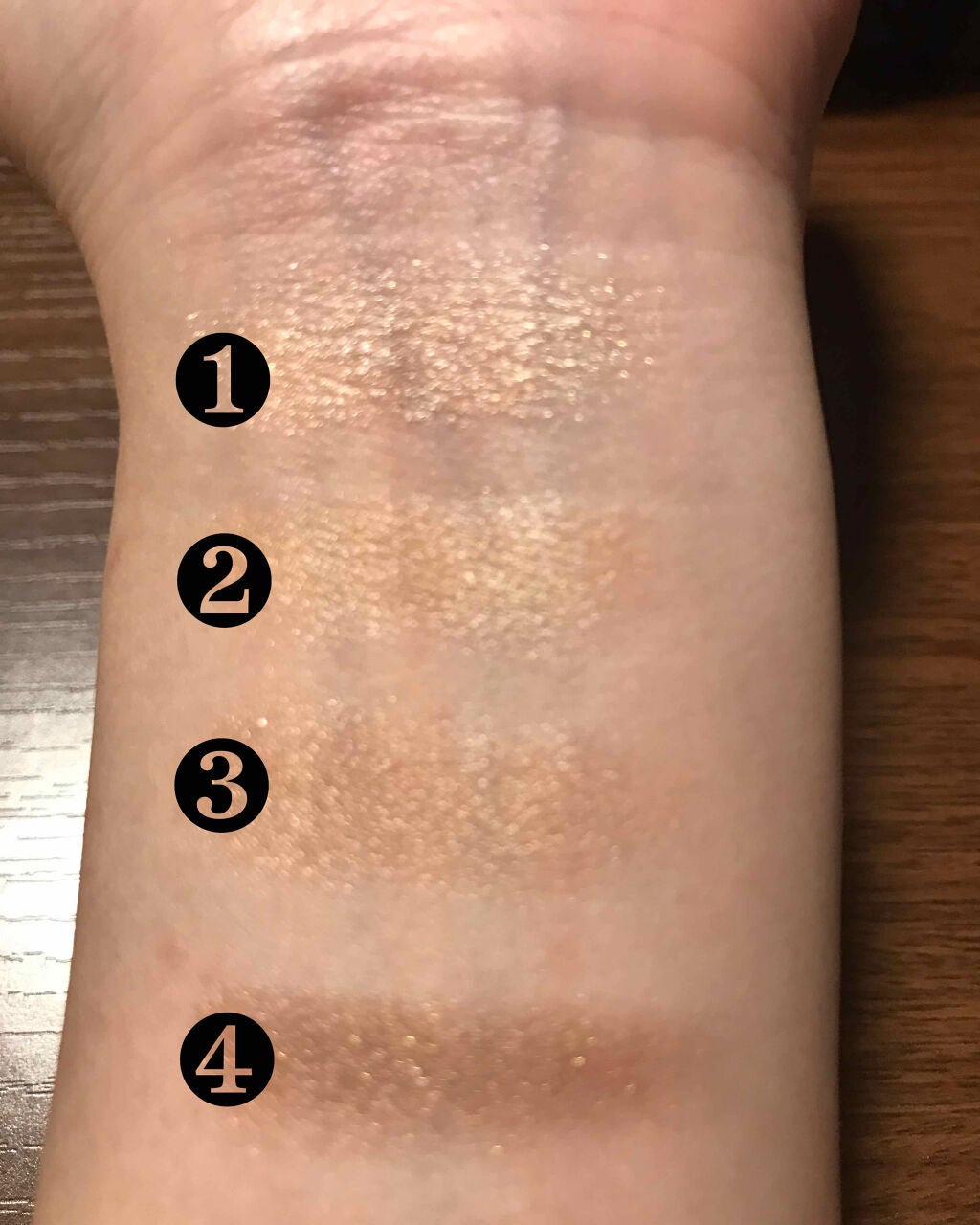 UR GLAM LUXE 4 COLORS EYESHADOW PALLET/U R GLAM/アイシャドウパレットを使ったクチコミ(3枚目)