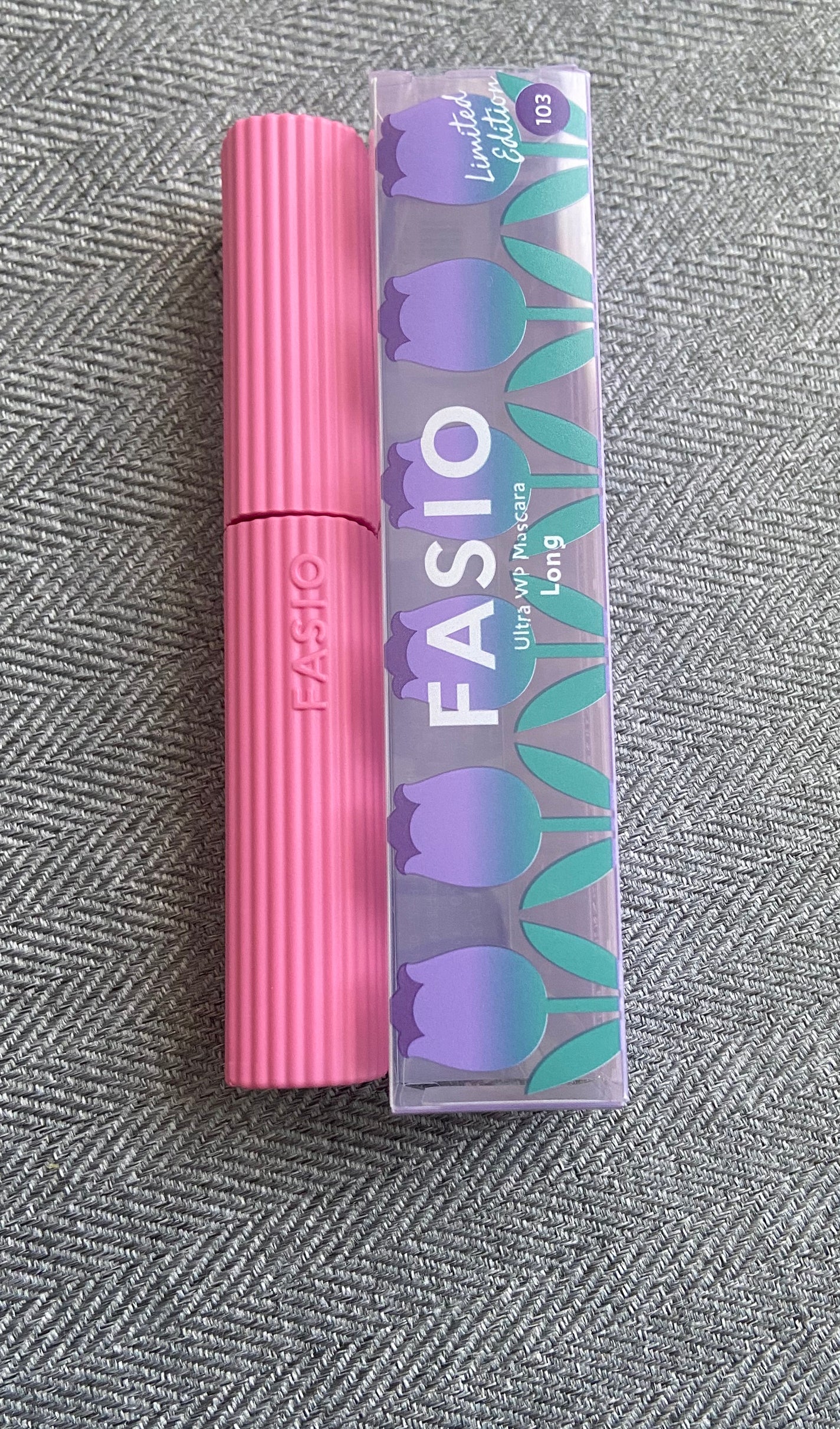 ウルトラ WP マスカラ(ロング)/FASIO/マスカラを使ったクチコミ(1枚目)