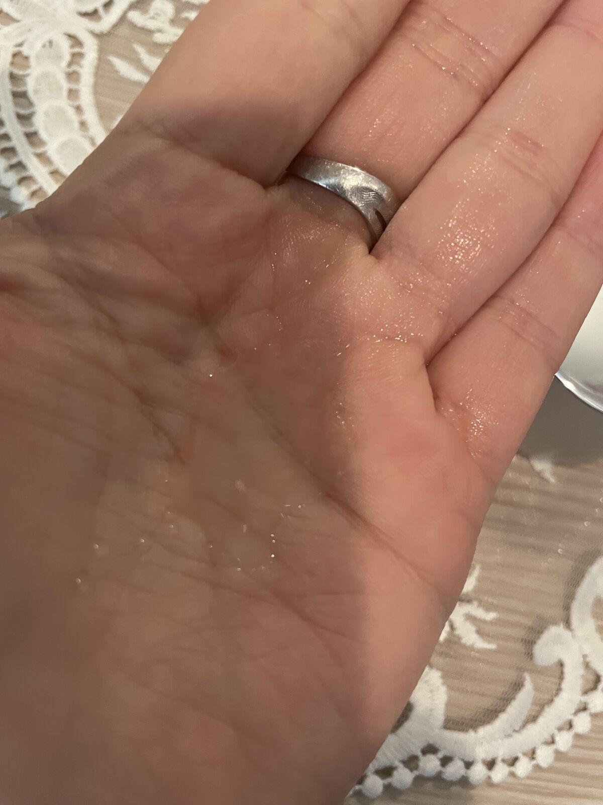 バイオ コンディショニング エッセンス/IOPE/ブースター・導入液を使ったクチコミ（2枚目）