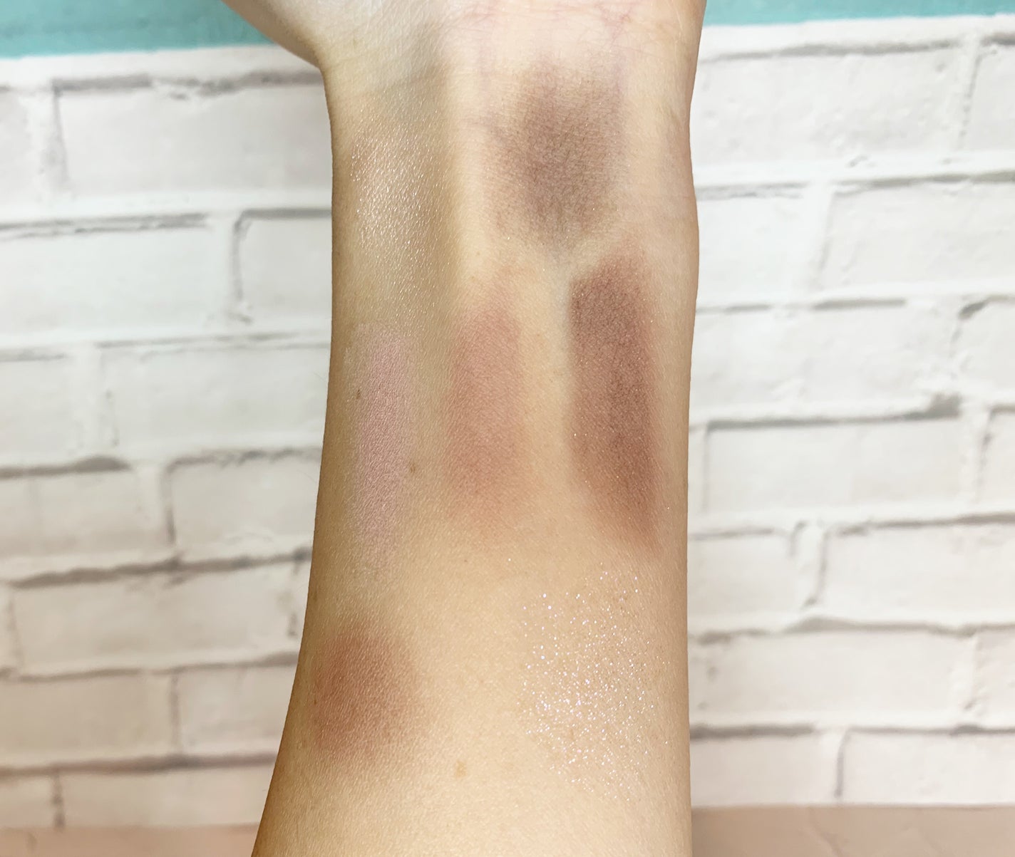 シンプレイン アイパレット/Sim;plain/アイシャドウパレットを使ったクチコミ(2枚目)