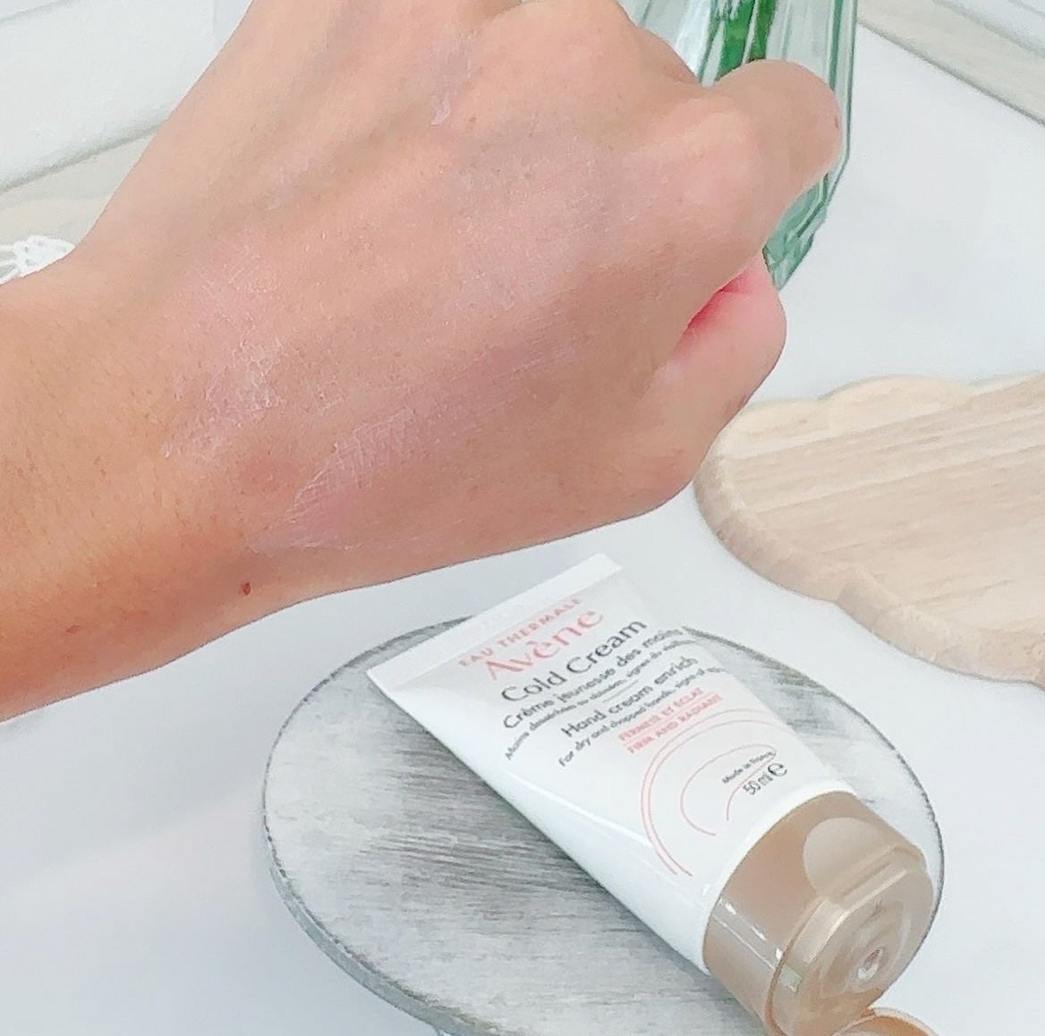 薬用ハンドクリーム エンリッチ/アベンヌ/ハンドクリームを使ったクチコミ(4枚目)